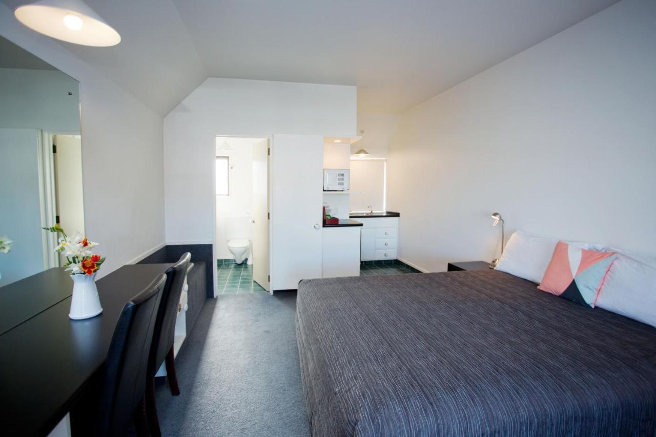 Cable Court Motel Dunedin Exterior photo